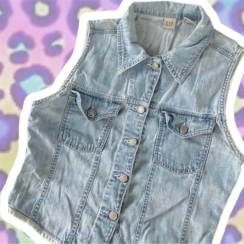 Vintage Gap XS Denim Vest Jean Top 90s Metal Buttons Light Wash Grunge Punk Rock